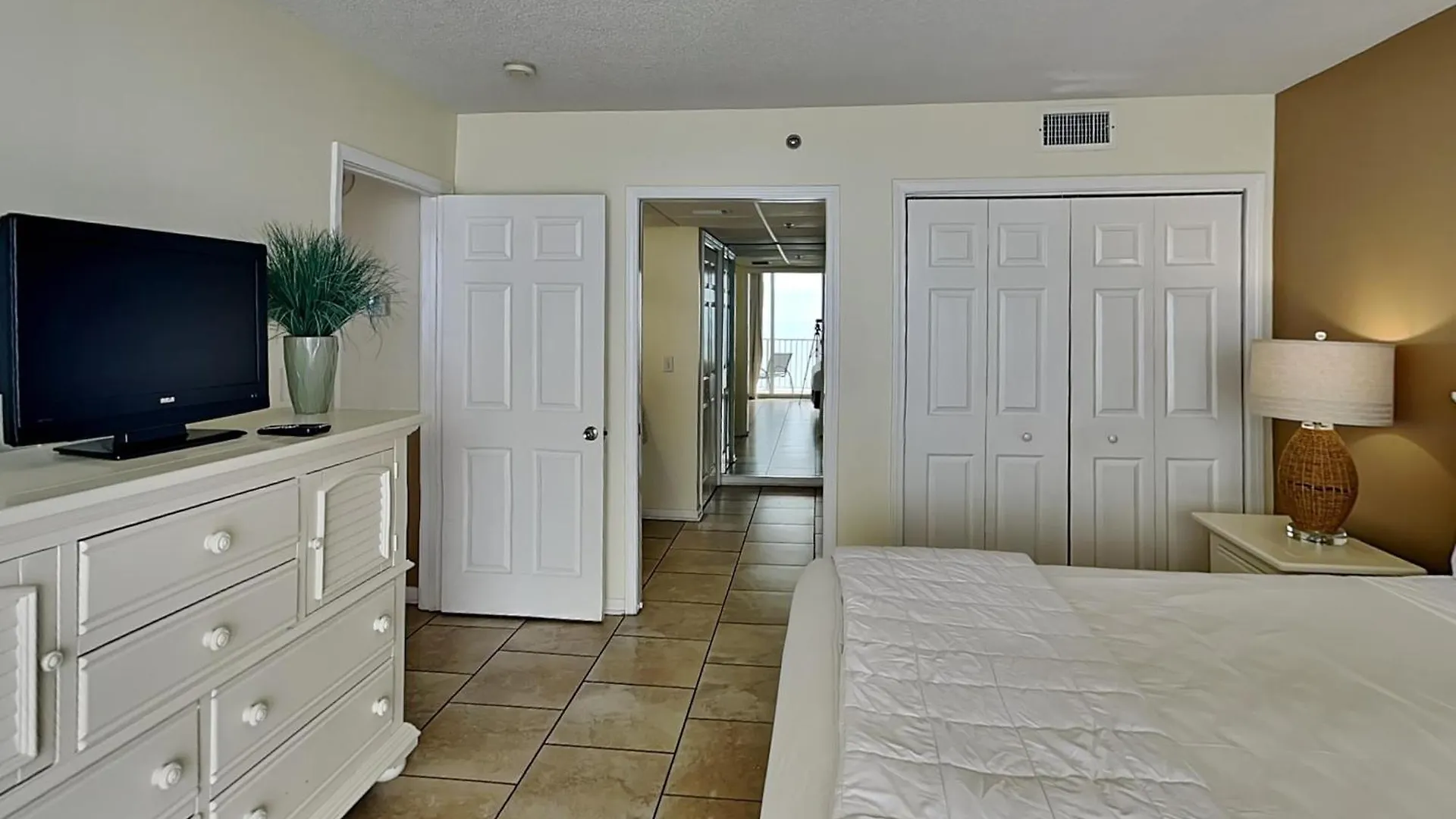 Long Beach Resort Tower III 905 Panama City Beach